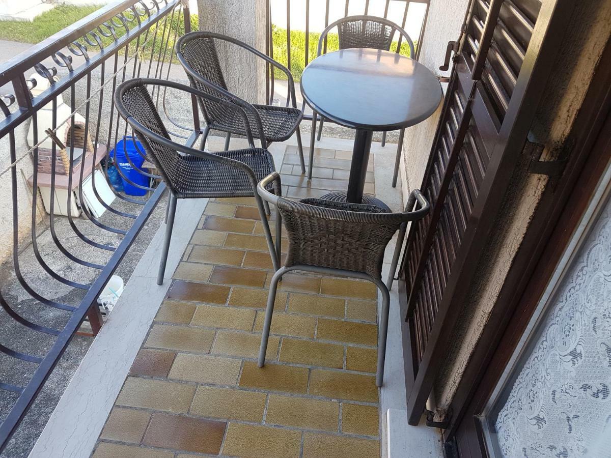 Apartments Zova Медулин Экстерьер фото