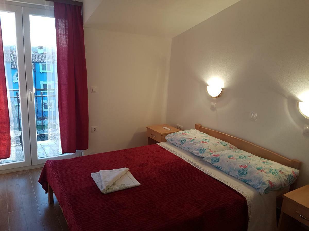 Apartments Zova Медулин Экстерьер фото